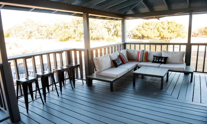 Johnson City House | Peaceful retreat in the heart of the Texas Hill Country