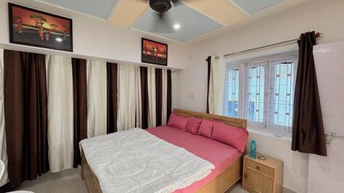 Patna Villa | Peaceful Studio With Kitchen & Terrace 301