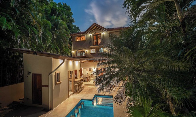 Playa Guiones Villa | Peaceful, Walk to Beach, You're gonna love it!