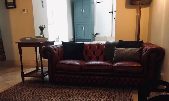 Tideswell House | Peaks, Tideswell. Luxury Dog friendly Cottage