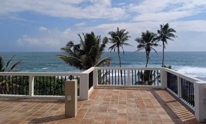 Thalaramba Hotel | PearlDrop Waves Mirissa