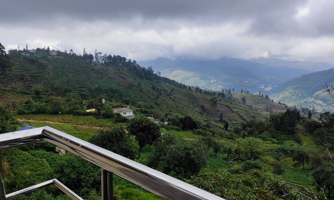 Kodaikanal Apartment | Pears Tree Suite