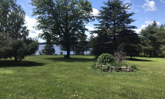 Republic Bed & Breakfast | Pebble Beach Lake Michigamme