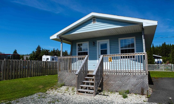 Louisbourg Cottage | Peck's Cottages in Louisbourg, NS - Minutes from the Louisbourg Fortress!