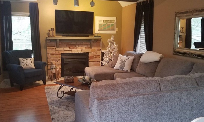 Clymer Condo | Peek 'N Peak Ski & Golf Condo, next to Ski Lift 8
