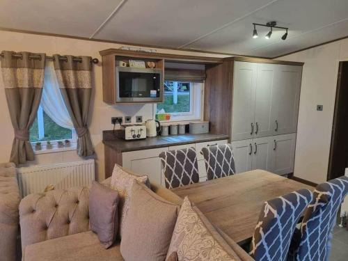 Pendine House | Pendine Sands - Holiday Accommodation 13567