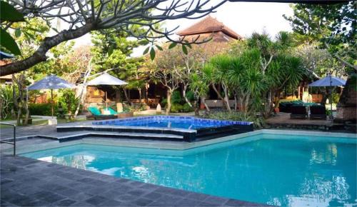 Sanur Hotel | Peneeda View Beach Hotel
