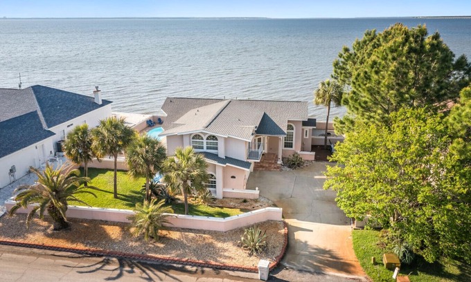 Gulf Breeze House | Pensacola Bay Dreams! Private pool!Bring your boat