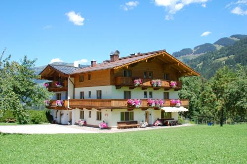 Jochberg House | Pension Ederhof