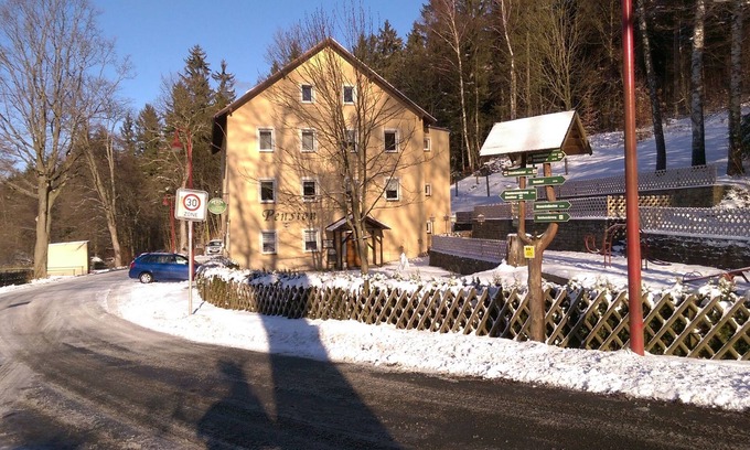 Ehrenfriedersdorf House | Pension & Gaststätte Sommerfrische