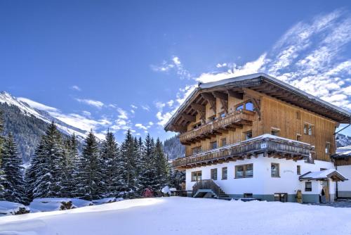 Sankt Anton am Arlberg House | Pension Sattelkopf