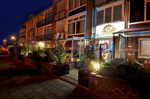 Zandvoort Hotel | Pension & Spa de Watertoren