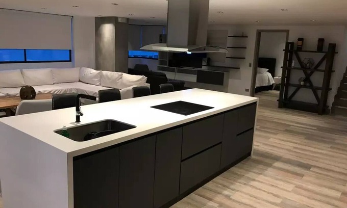 Las Lomas I Apartment | Pent-house dos niveles Parque Lleras terraza y BBQ