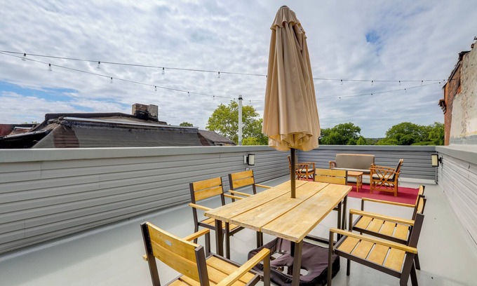 North Philadelphia West Condo | Penthouse Condo w/Rooftop Deck in Philadelphia!