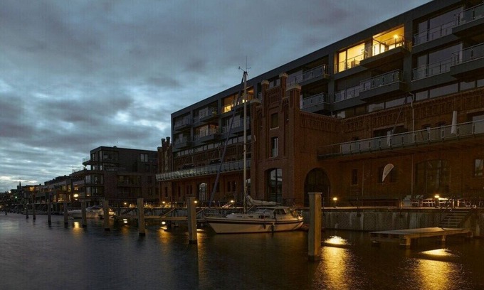 Emden House | Penthouse Storage 60