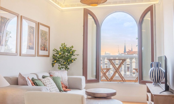 Palacio Apartment | Penthouse with extraordinary Terrace - Centro - Luxury - Heights with Mediterranean flavour
