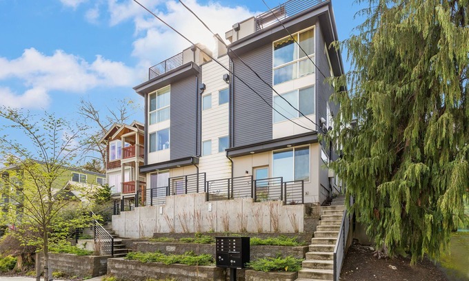 North Queen Anne House | Perch - Queen Anne 83