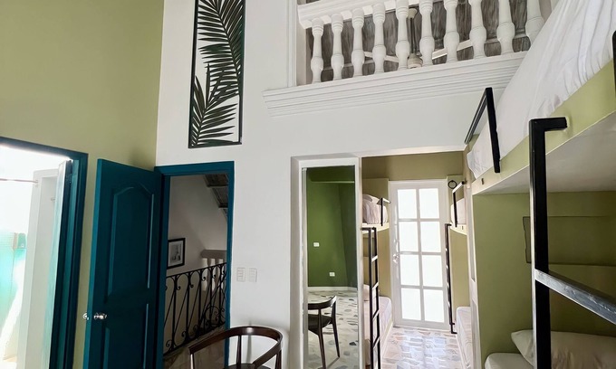 Manga Bed & Breakfast | Peregrinos Hostel Cartagena de Indias