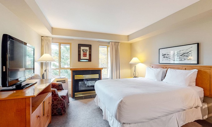 Whistler Village Apartment | Perfect 5th-floor studio with ski & mountain views & fireplace