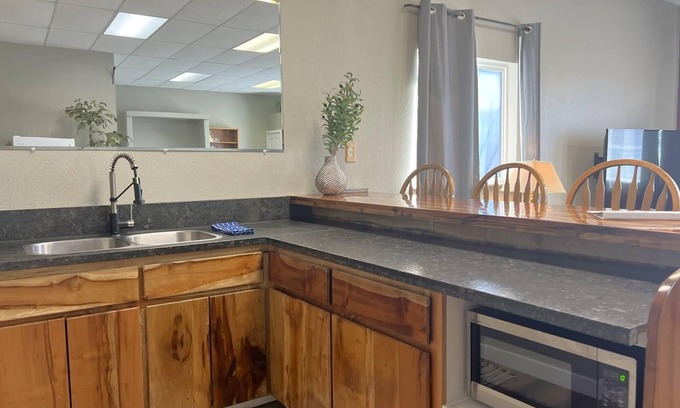 Brookings House | Perfect Captains Quarters Down in the Harbor-3 Queen Beds