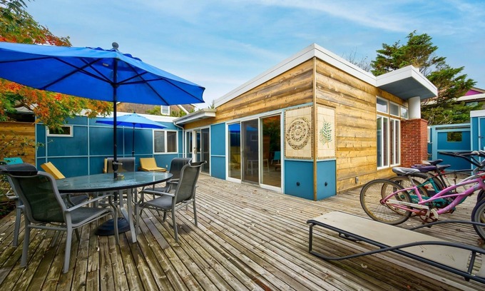 Ocean Beach House | Perfect Family Beach House - Steps from the Beach - Beautiful Fire Island Home
