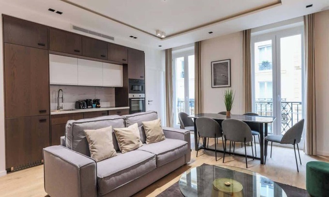 Quartier Sainte-Avoye Apartment | Perfect for exploring - 2BR/6P - Center of Paris