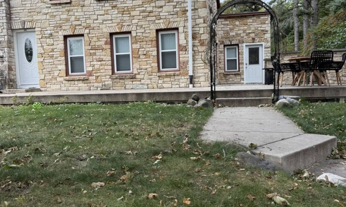Glendale House | Perfect for Families, newly remodeled