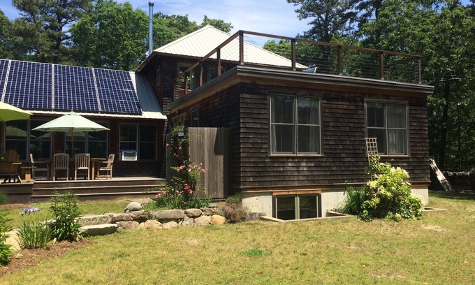 Vineyard Haven House | Perfect For Family Vacation! 5 Bedroom: 3 1/2 baths