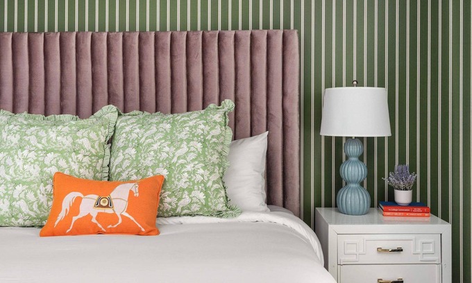 Eighth Avenue House | Perfect for Groups 12 Units, Sleeps 144!