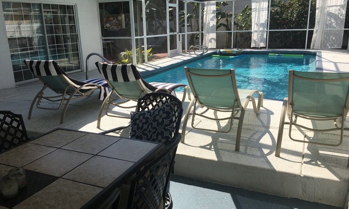 Belle Vista House | Perfect Holiday Beach Home with private Pool,nPets welcome and stay Free