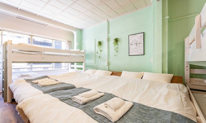 Dotonbori Apartment | Perfect location for sightseeing Maximum 8 people 9 minutes walk from Nihonbashi StationMB4 - Matsuyamachi Building 4F/Osaka Ōsaka