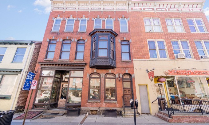 Gettysburg Apartment | Perfect Location: Historic Downtown Guesthouse