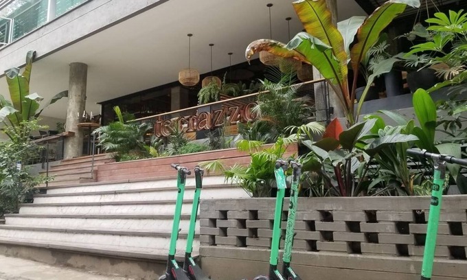 Las Lomas I Apartment | Perfect Location Walk To All Parque Lleras 3 min