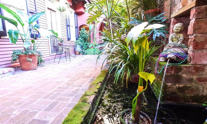 Faubourg Marigny Hotel | Perfect Unit for Jazz Fest New Orleans!