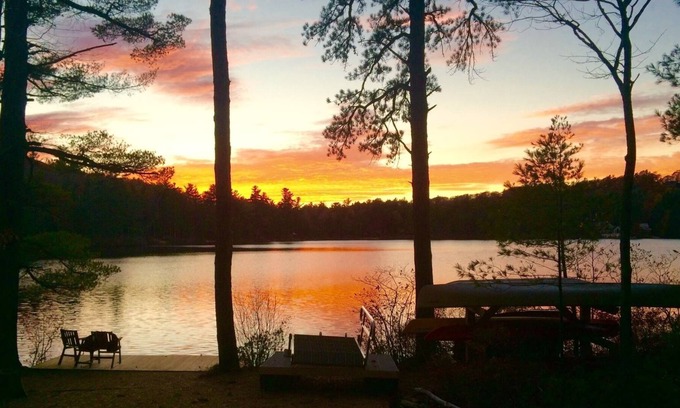 Eidelweiss Village Cabin | Perfect Waterfront Cabin for your Family Getaway!