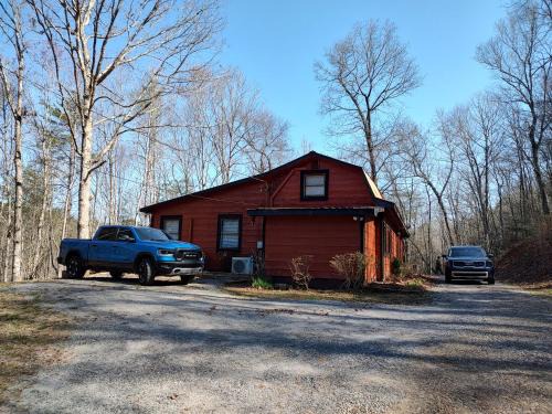 Turtletown House | Perfectly Imperfect Cabin