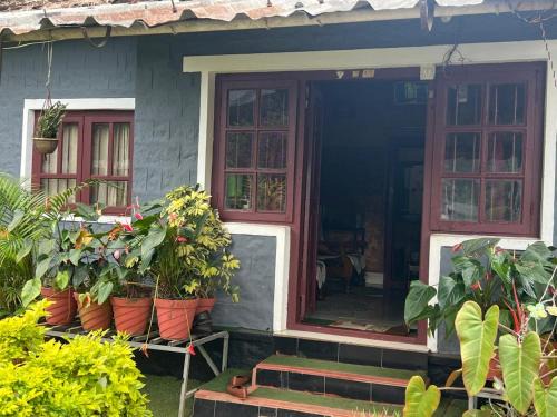 Munnar House | Periyar Cottage