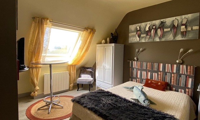 Perros-Guirec Apartment | Perros-Guirec - Ideal for holidays 2 Pers . Pink Granite Coast