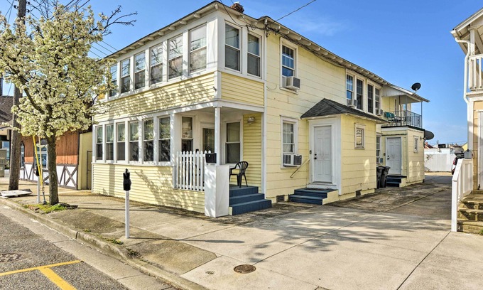 Wildwood Apartment | Pet-Friendly Apartment in Wildwood < 1 Mi to Beach