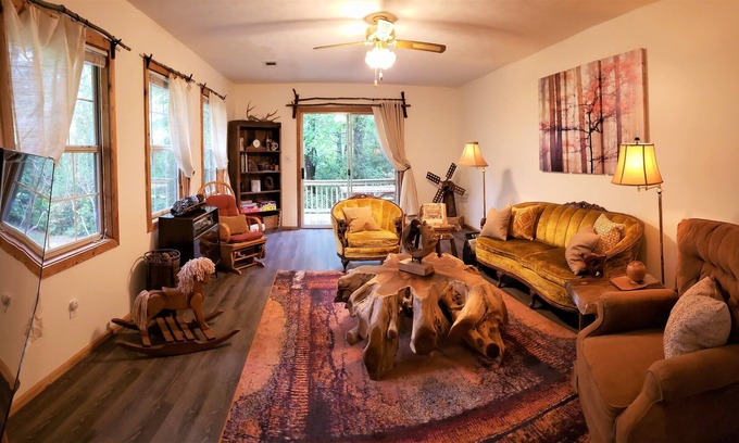 Helen House | Pet Friendly Cabin & Camp Retreat Nestled on a Private Mountain Ridge- Helen, GA