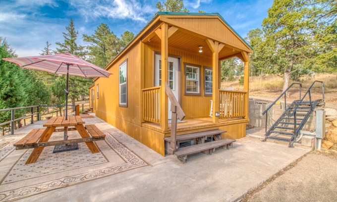 Alto Apartment | Pet Friendly | Dog Run | New Remodel | Wildlife
