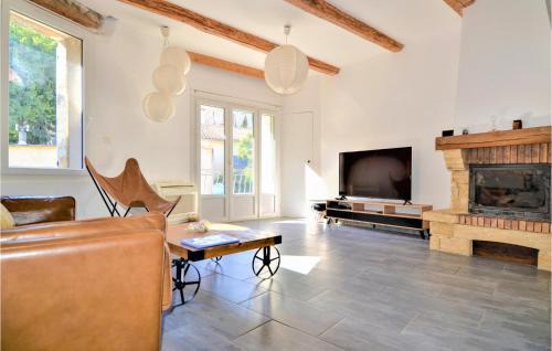 Laudun House | Pet Friendly Home In Laudun-L'ardoise