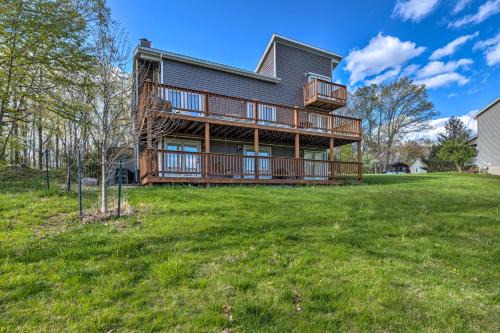 Massanutten House | Pet-Friendly Massanutten Resort Home with Yard!