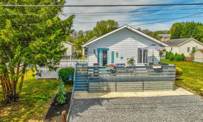 Del Haven House | PET FRIENDLY NEAR THE BAY!