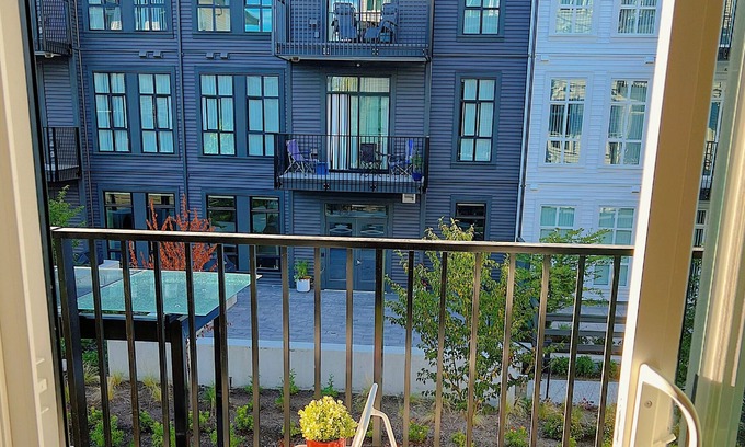 Surrey Apartment | Pet friendly ! New 2 bedroom Condo at Surrey Central VAN
