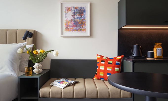 Williamsburg Hotel | Pet-friendly Property, Queen Room at Penny Williamsburg
