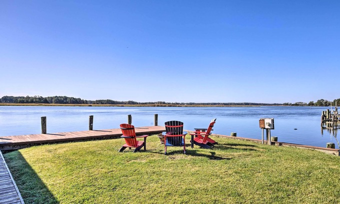 Whitehaven House | Pet-Friendly Quantico Home w/River Views!