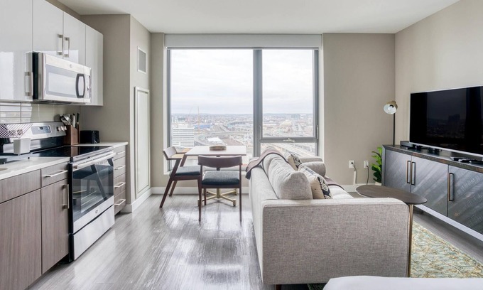 West End Apartment | Pet-Friendly Studio in Boston Near Metro