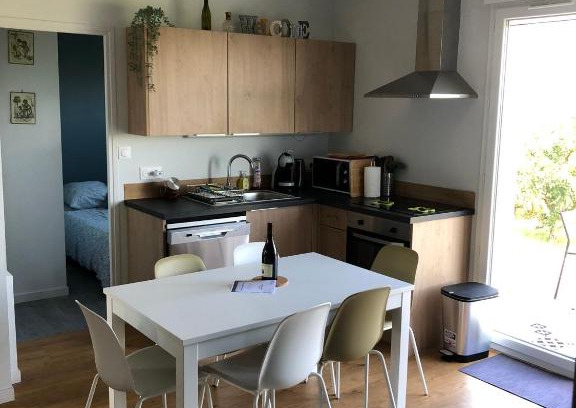 Villie-Morgon Apartment | Petit Gîte de Javernières Rez de jardin