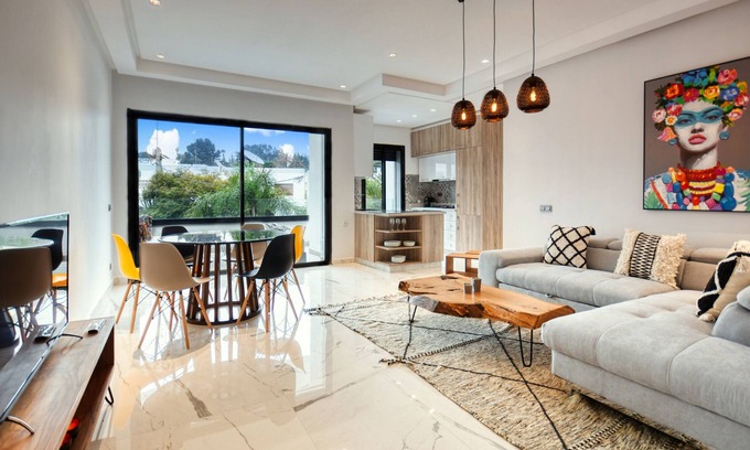 Swiss City Apartment | Petit Palace - splendide T3 - centre ville - 4/6PX